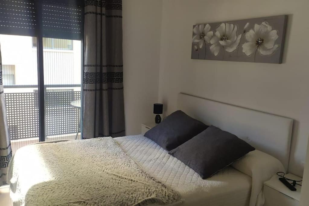 Apartamento Nuevo Con Piscina Y Amplio Balcon Sant Carles de la Ràpita Exterior foto